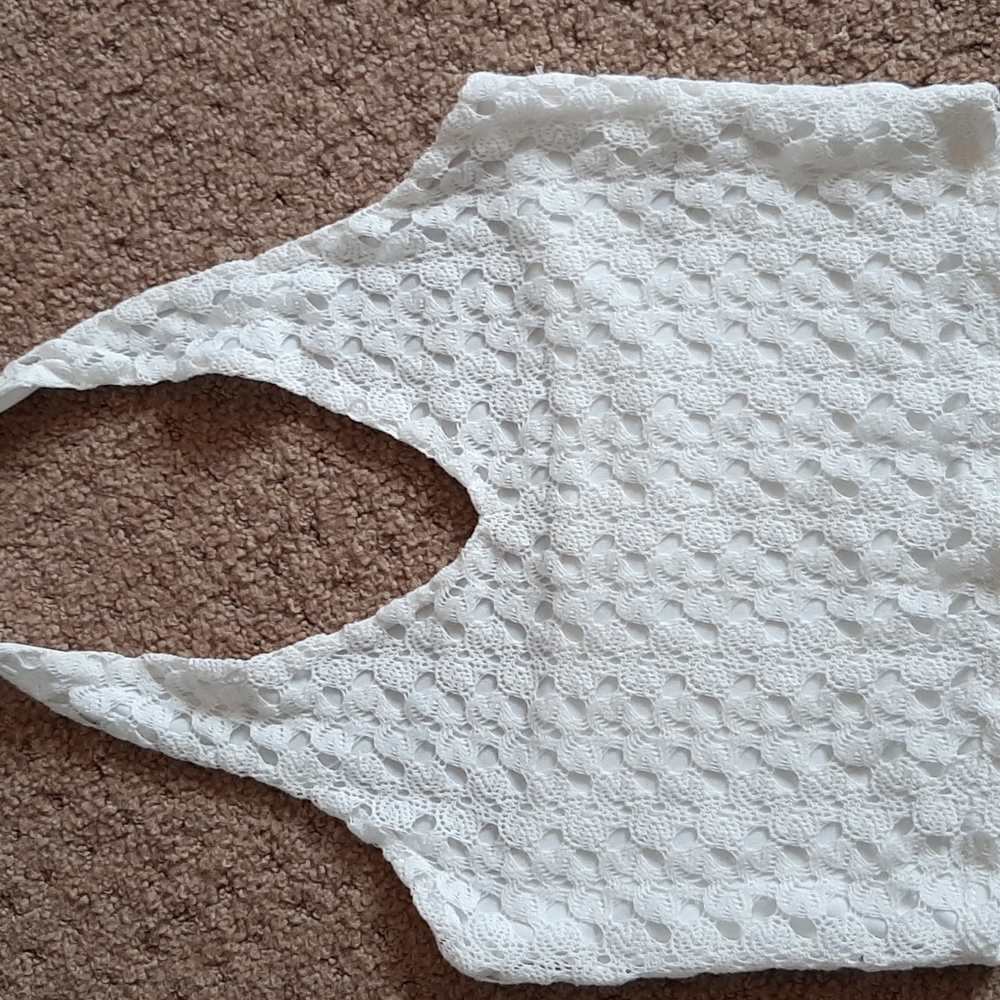 Garage halter top white   Knitted.  Size Small
